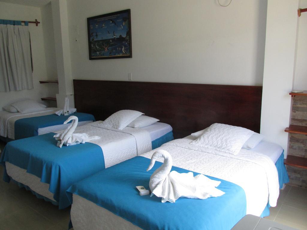 Hostal La Gran Tortuga ปวยร์โต วิลยามิล ภายนอก รูปภาพ