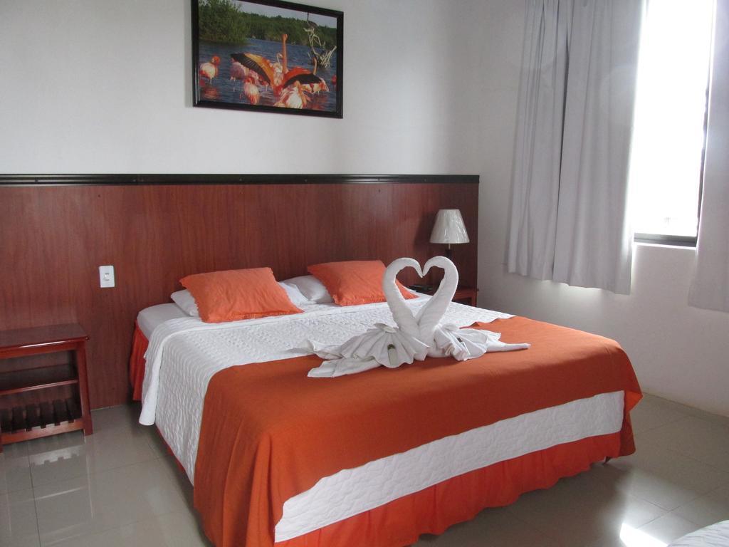 Hostal La Gran Tortuga ปวยร์โต วิลยามิล ภายนอก รูปภาพ
