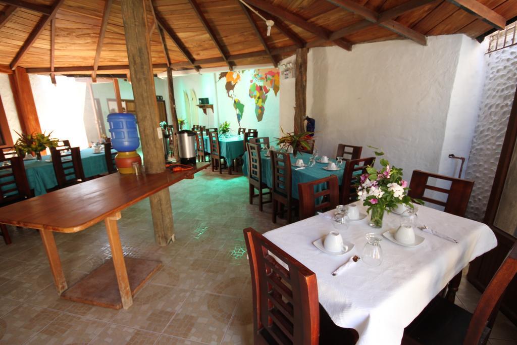 Hostal La Gran Tortuga ปวยร์โต วิลยามิล ภายนอก รูปภาพ