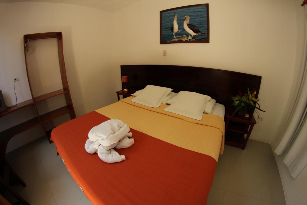Hostal La Gran Tortuga ปวยร์โต วิลยามิล ภายนอก รูปภาพ