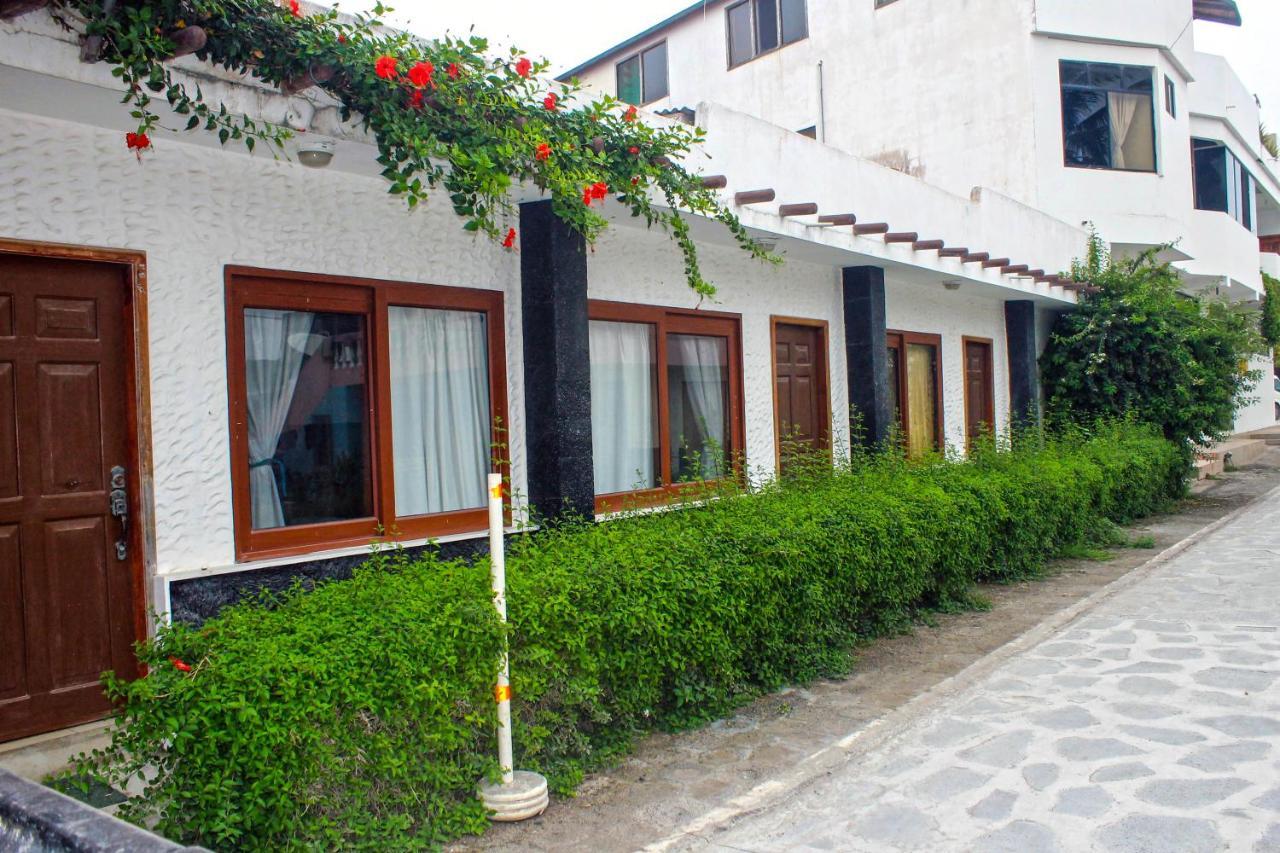 Hostal La Gran Tortuga ปวยร์โต วิลยามิล ภายนอก รูปภาพ